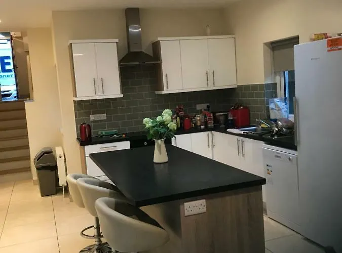 Newcastle * ゴールウェイ